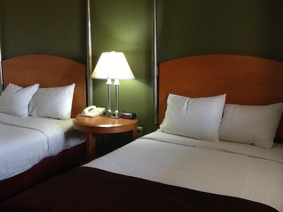 Charleston Eagle Inn الغرفة الصورة